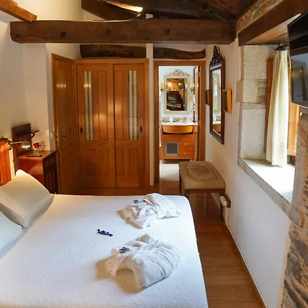 Casa Pineiro Monfero