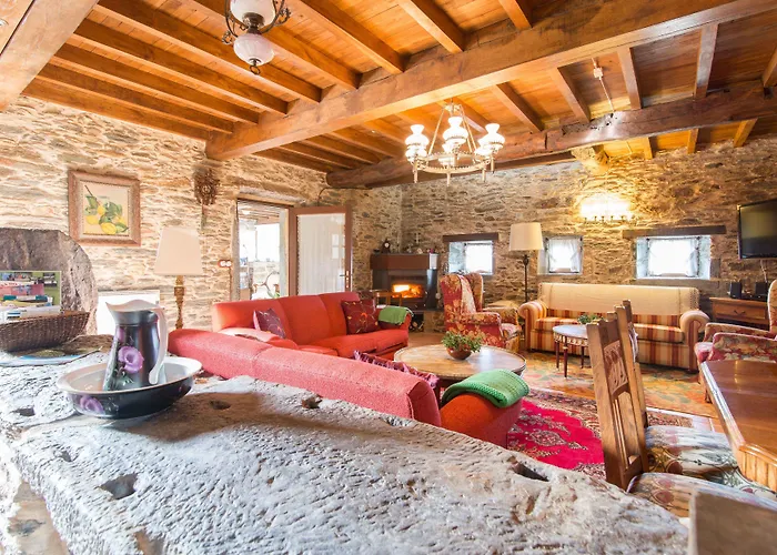 Casa Pineiro * Monfero