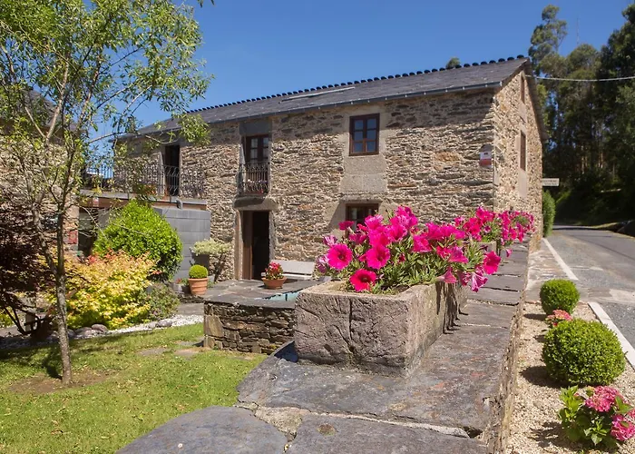 منزل ريفي Casa Pineiro Monfero